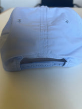 Load image into Gallery viewer, Robe Run Headwear